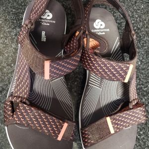 Cloudsteppers by Clark's Sandals size 11M.